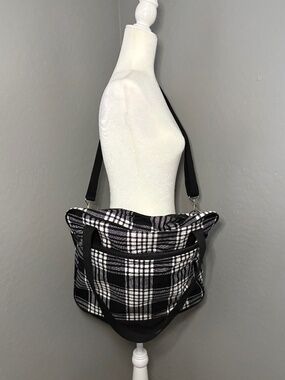 Thirty One Away for the Weekender - Black & White Plaid